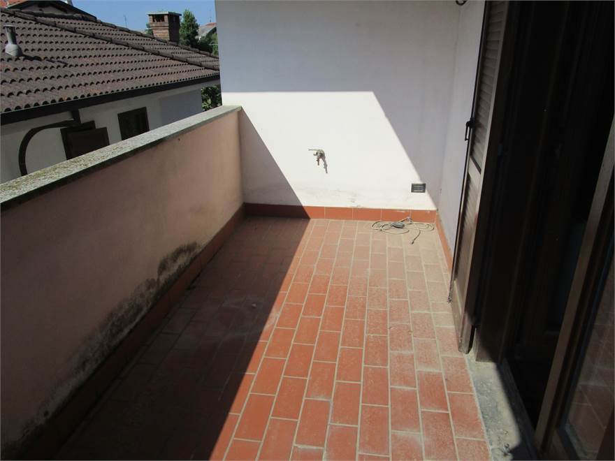 Photo 51
